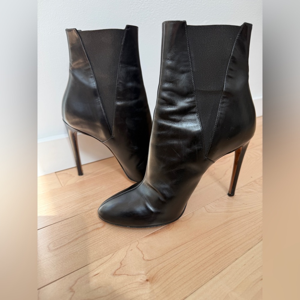 VINTAGE ALAÏA Paris Black Leather Pointed Toe Stiletto Ankle Boots - Size 38 - Picture 12 of 14